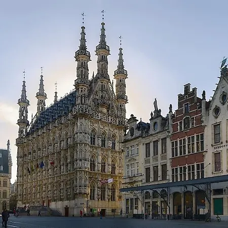 Ruimte Voor Rust Vlakbij Station En Centrum 루벤